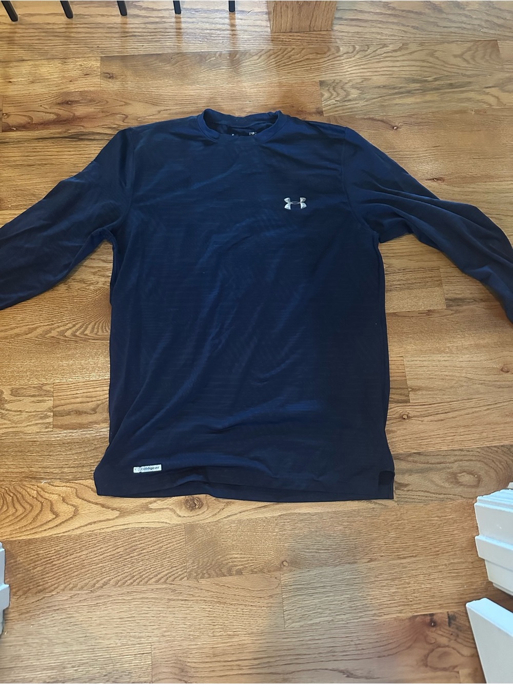 Under Armour Men's Long Sleeve Shirt - Navy Blue